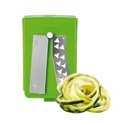 spaghetti di verdura con spiralizzatore