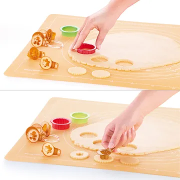 TAGLIABISCOTTI PER FROLLINI DI NATALE