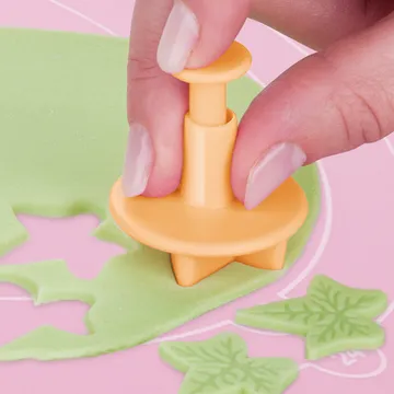 STAMPO AD ESPULSIONE, FOGLIE DI EDERA