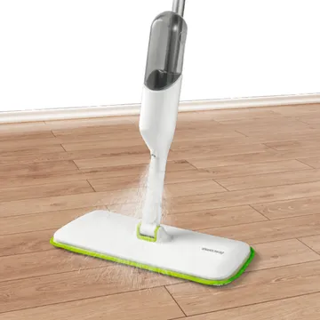 LAVAPAVIMENTI CON SPRAY